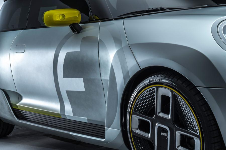 Детали экстерьера Mini Electric Concept 2017 года  (фото 25 из 47)